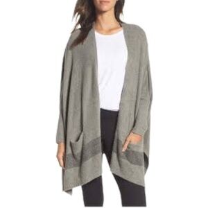 BAREFOOT DREAMS COZYCHIC LITE CLIFFSIDE WRAP